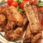 スペアリブのハーブ焼き・サーモンの秋色ムニエル