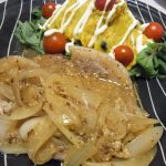 ポークソテーハニーマスタードソース・かぼちゃと根菜の塩麹サラダ