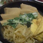 おでんだし含め煮・青ねぎ塩豚豆腐・水菜コンビーフカレー炒め・豚とトマトのマリネ・菜の花と新玉の和風ツナサラダ・トマトとハムのクリチサラダ