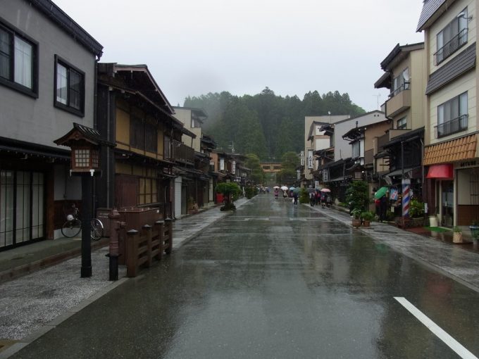 飛騨高山櫻山神社参道