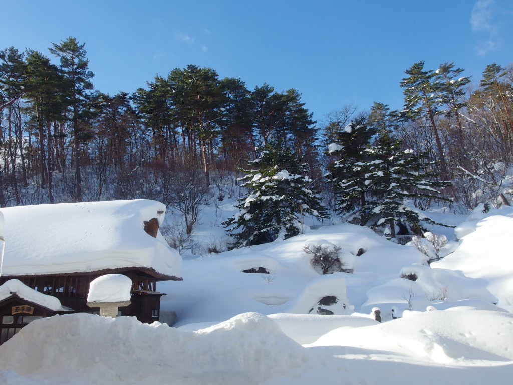 冬の高湯温泉旅館玉子湯で迎える爽やかな朝