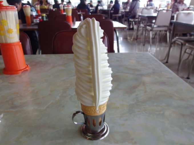 花巻マルカンビル大食堂名物のソフトクリーム