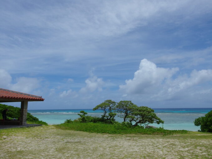 6月下旬人の少ない有人島日本最南端波照間島島で唯一の海水浴場ニシ浜へ