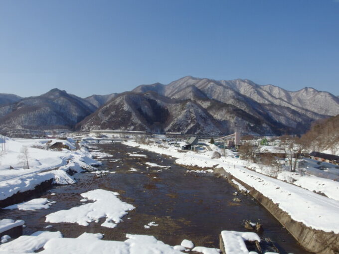 2月中旬会津鉄道車窓を彩る雪景色