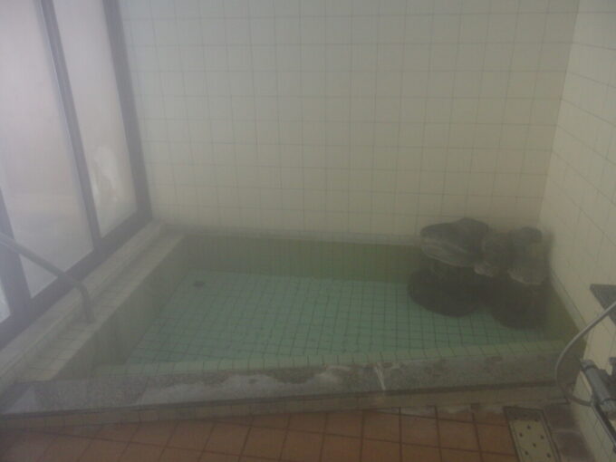 2月中旬冬の湯野上温泉民宿いなりや貸し切りできる浴場