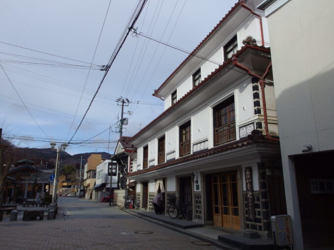 2月中旬冬の飯坂温泉江戸時代建築のなかむらや旅館
