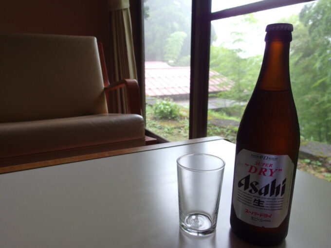 9月上旬晩夏の青根温泉湯元不忘閣湯上りに味わう久しぶりの瓶ビール