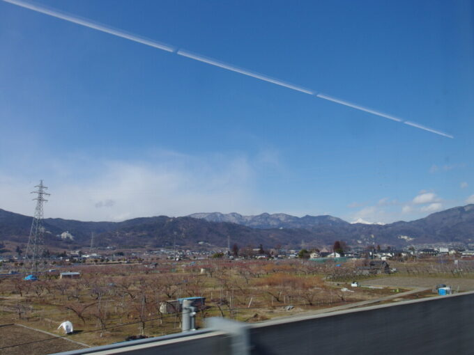 2月上旬北陸新幹線W7系はくたか号はもうすぐ長野に到着