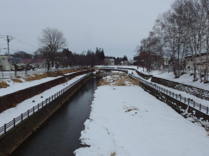 1月中旬冬の初十勝帯広市内を流れる帯広川