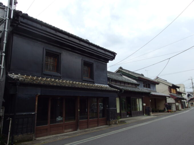 5月下旬蔵の街小江戸栃木嘉右衛門町重要伝統的建造物群保存地区日本で3番目に古い見世蔵とされる大貫邸