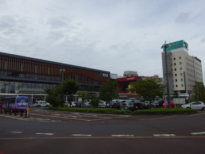 7月中旬の福井駅東口