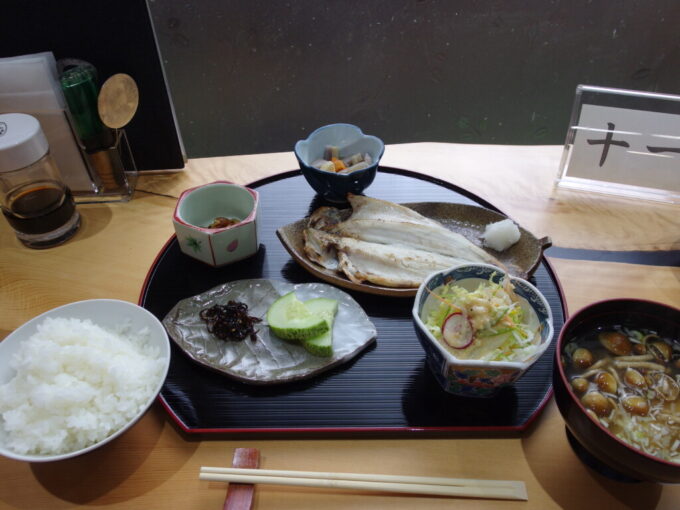 10月上旬木曽三岳の一軒宿釜沼温泉大喜泉1泊目朝食