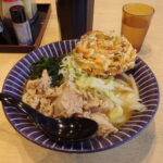 10月下旬甲府駅ビルレストラン街に位置する麺’ズ冨士山セレオ甲府店肉天うどん