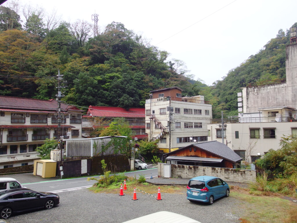 10月下旬下部温泉元湯橋本屋で迎える穏やかな朝