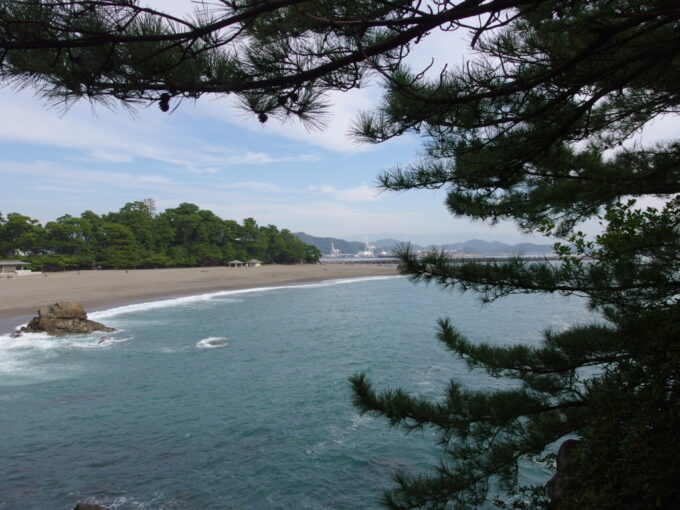 11月上旬初めての高知桂浜龍王岬から望む美しい海岸線