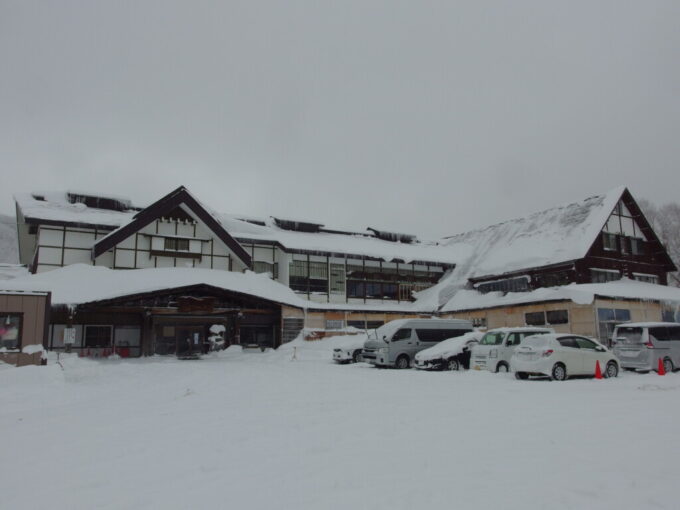 12月中旬冬の青森日本屈指の豪雪の地酸ヶ湯温泉湯治棟3連泊の滞在もあっという間に過ぎ送迎バスの時間に