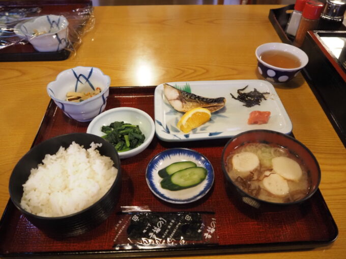 2月上旬厳冬期の花巻南温泉峡大沢温泉湯治屋食事処やはぎ2泊目朝食