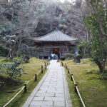 3月下旬春の松島円通院荘厳な厨子が納められた霊廟三慧殿