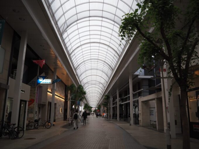 5月中旬の高松8つの商店街で構成される日本一のアーケード街高松中央商店街のひとつ兵庫町商店街