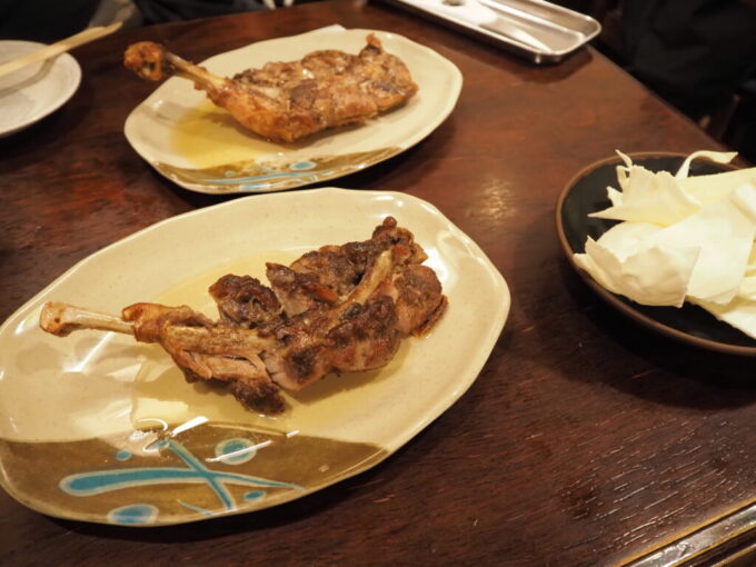 5月中旬の高松兵庫町骨付鳥寄鳥味鳥骨付鳥の若どりと親どり