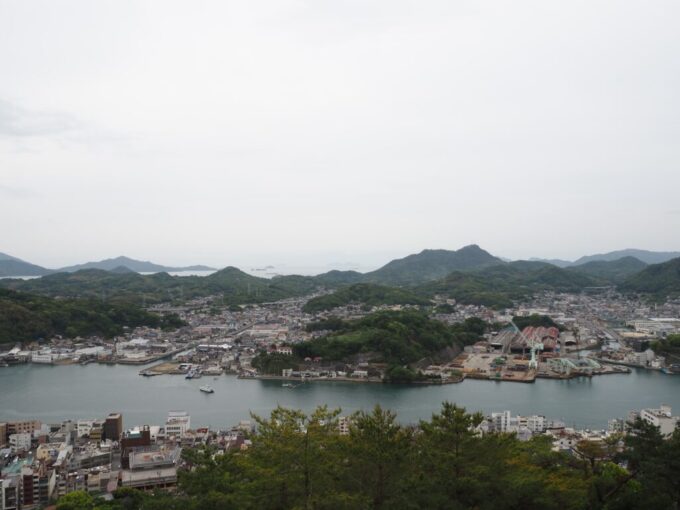 5月中旬の瀬戸内17年ぶりの尾道千光寺山ロープウェイで山頂へ登り千光寺公園千光寺頂上展望台PEAKへ