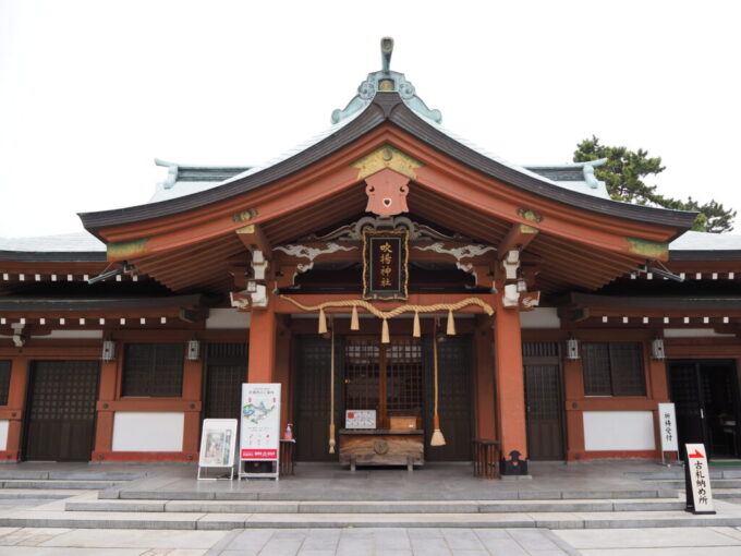 5月中旬の瀬戸内今治別名吹揚城とも呼ばれた今治城跡に鎮座する吹揚神社にお参りを