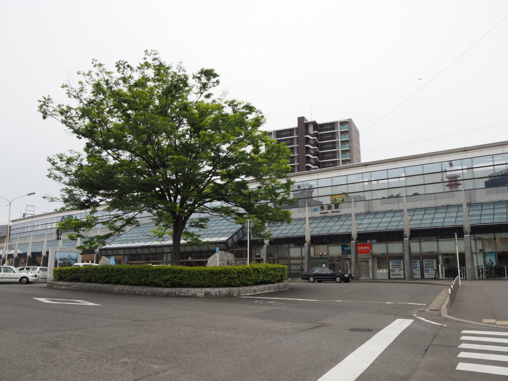 5月中旬の瀬戸内今治駅