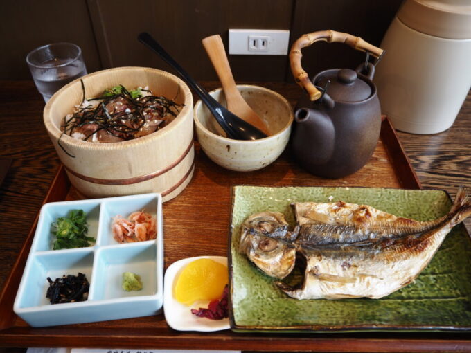 5月末雨上がりの熱海囲炉茶屋離れ家翠々鯵のまご茶膳