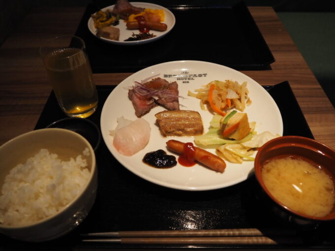 6月中旬梅雨明け後の八重山石垣島The BREAKFAST HOTEL PORTO石垣島2泊目朝食