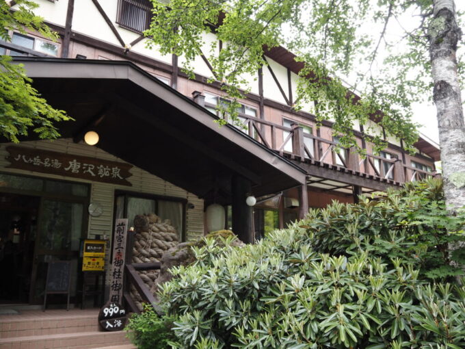 7月上旬八ヶ岳天狗岳登山口唐沢鉱泉