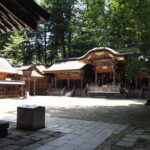 7月上旬信州茅野諏訪大社本宮幣拝殿