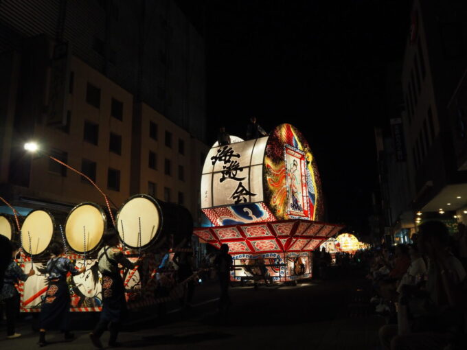 8月上旬夏の弘前ねぷた出陣から3時間近くの長い間愉しんだねぷたも今夜は終わり