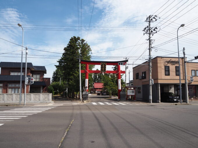 8月上旬夏の弘前弘前八幡宮二之鳥居