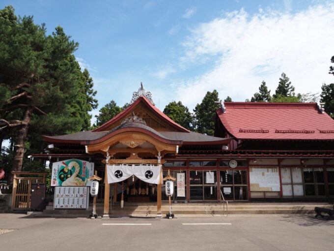 8月上旬夏の弘前総鎮守弘前城鬼門の押さえとして遷座された弘前八幡宮