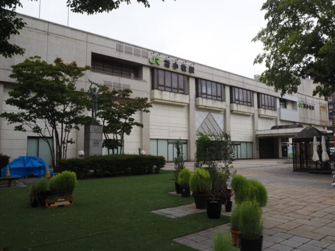 8月下旬涼しい苫小牧駅