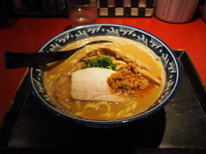 9月下旬涼やかな信州麺匠佐蔵佐蔵味噌らぅめん