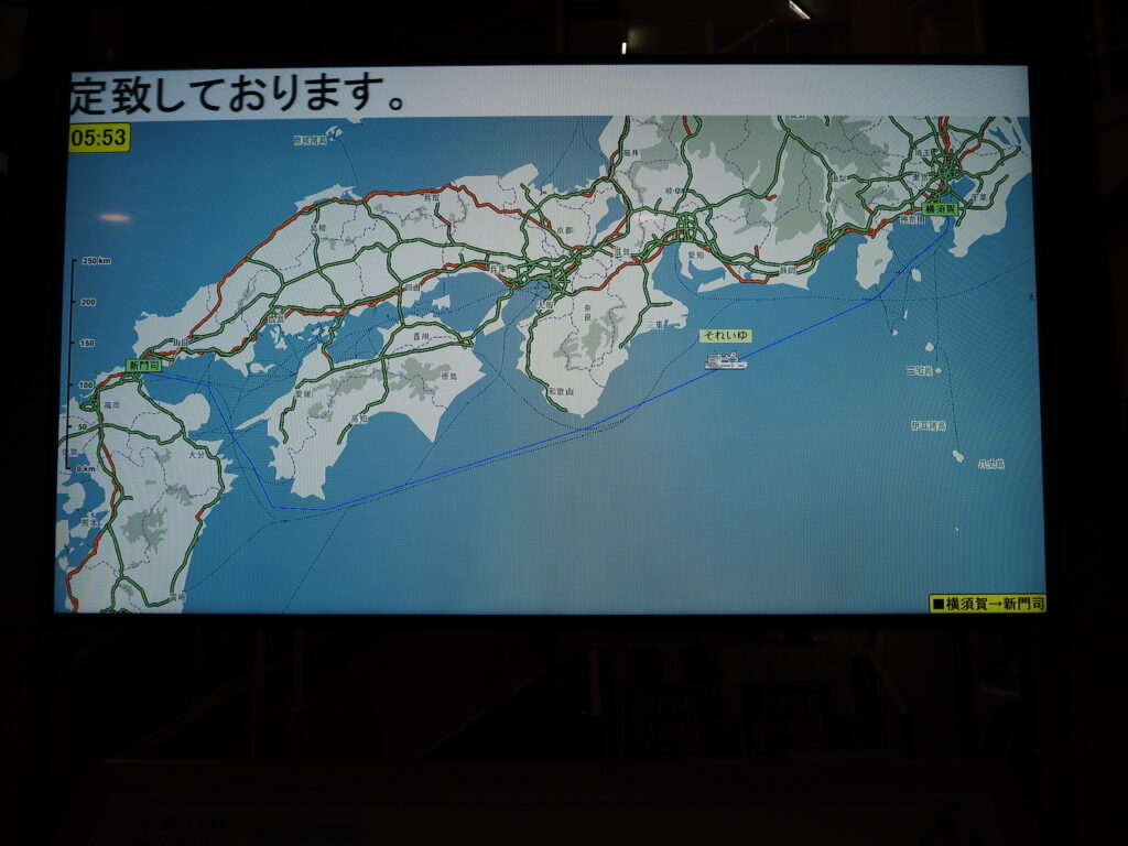 10月下旬初めての東京九州フェリーそれいゆ6時前愛知沖で目が覚める