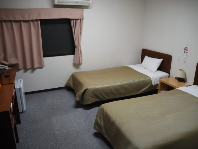 10月下旬12年ぶりとなる九州ビジネスホテル門司ツイン客室