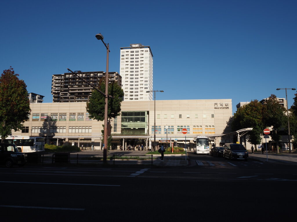 10月下旬12年ぶりの九州初めての北九州朝の門司駅