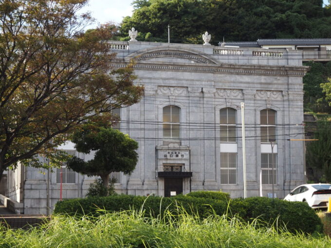 10月下旬初めての山口県下関山口銀行旧本店