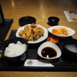 10月下旬12年ぶりの別府トキハ別府店地下1階のフードホール湯けむり横丁とり天の元祖東洋軒本家とり天定食