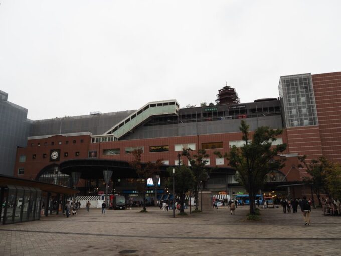 10月下旬初めての大分駅