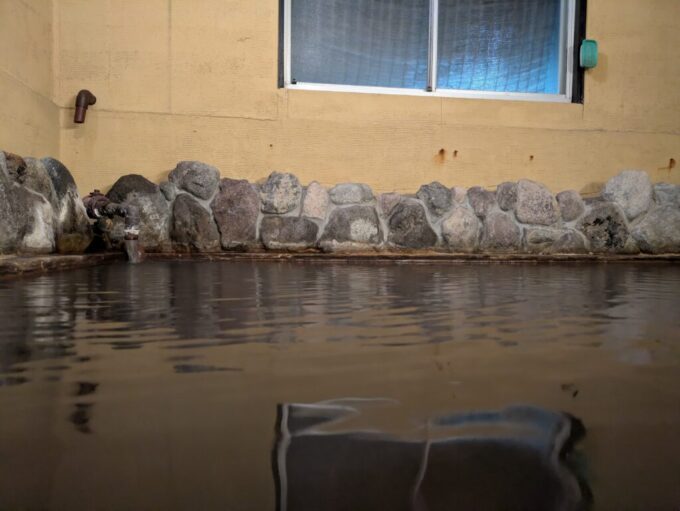 10月下旬12年ぶりの別府鉄輪温泉かんなわゆの香中浴場でじっくりと鉄輪の湯に浸かる