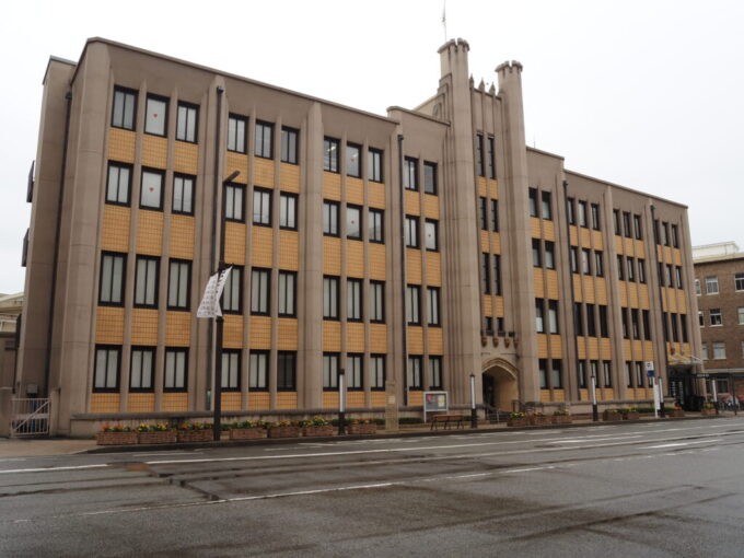 10月下旬16年ぶりの神戸1927年建築の旧神戸市立生糸検査所KIITO旧館