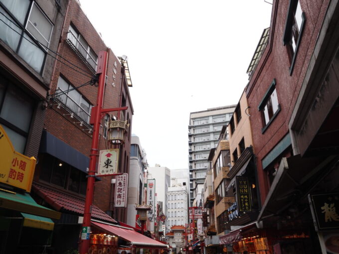 10月下旬16年ぶりの神戸休日で大賑わいの南京町