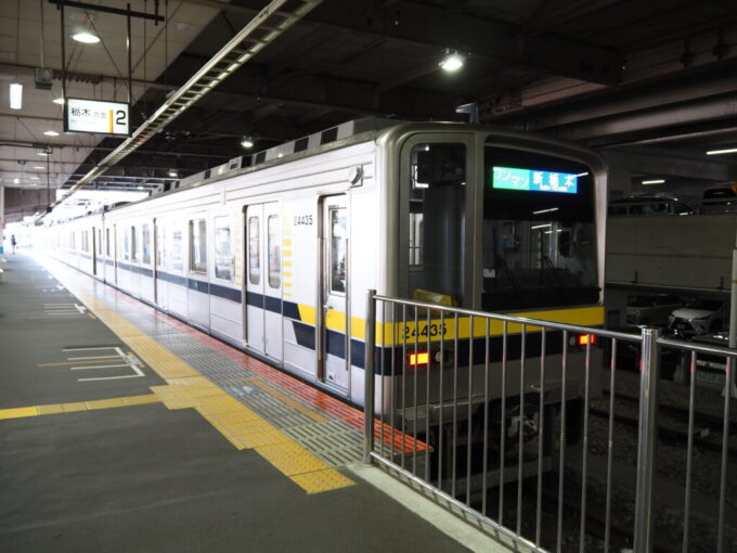 12月中旬初めての東武宇都宮線20400型新栃木行き