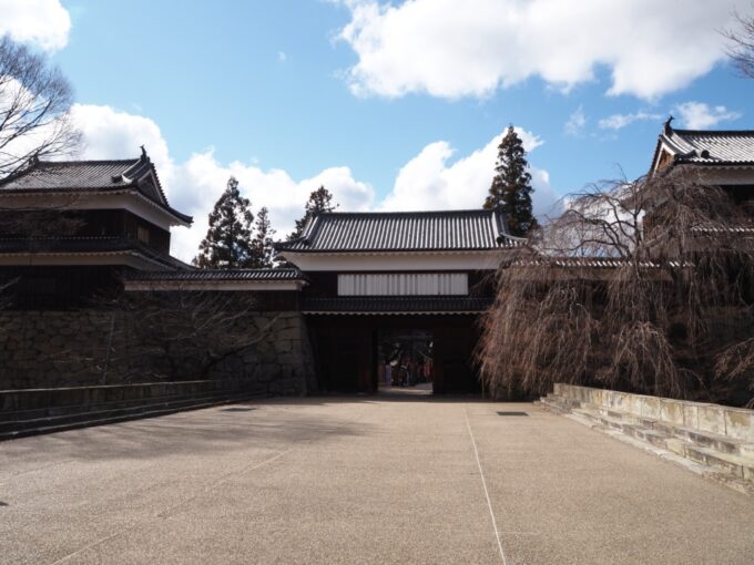 3月上旬初めての上田上田城跡東虎口櫓門と南北櫓