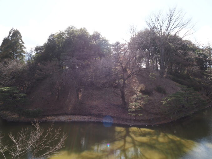 3月上旬初めての上田城跡鬼門除けのための本丸土塁隅欠