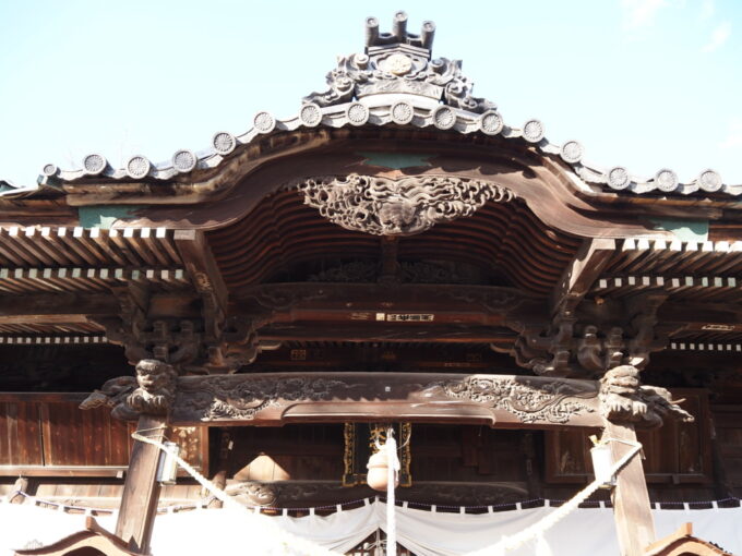 3月上旬初めての上田科野大宮社拝殿の見事な彫刻