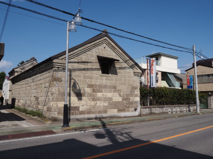 4月中旬12年ぶりの黒磯瀬尾本店の重厚な石造りの蔵